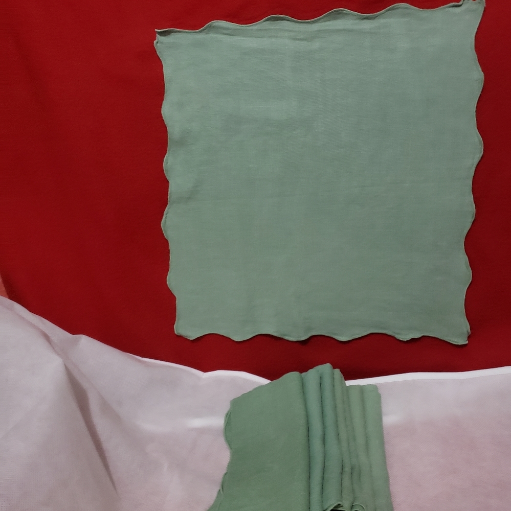 Vintage Pier 1 Imports Teal-Cloth-Linen Dinner Napkins-Scalloped hem-Lot of 8-pl